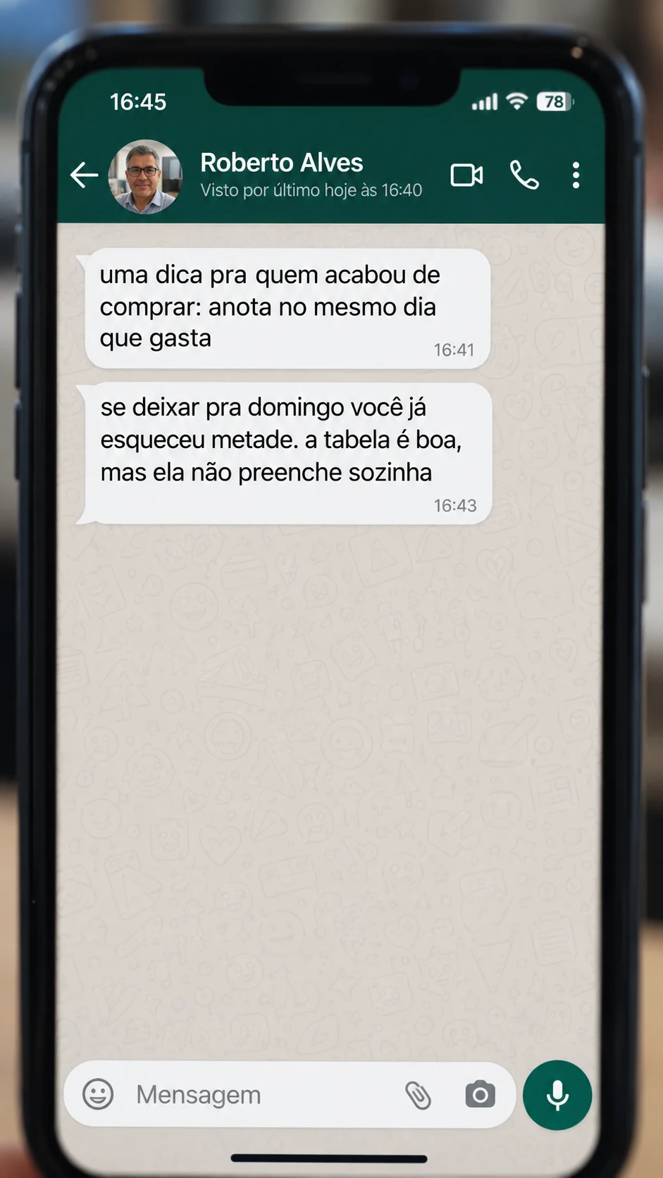 Conversa com Roberto Alves sobre a importância de registrar os gastos no mesmo dia